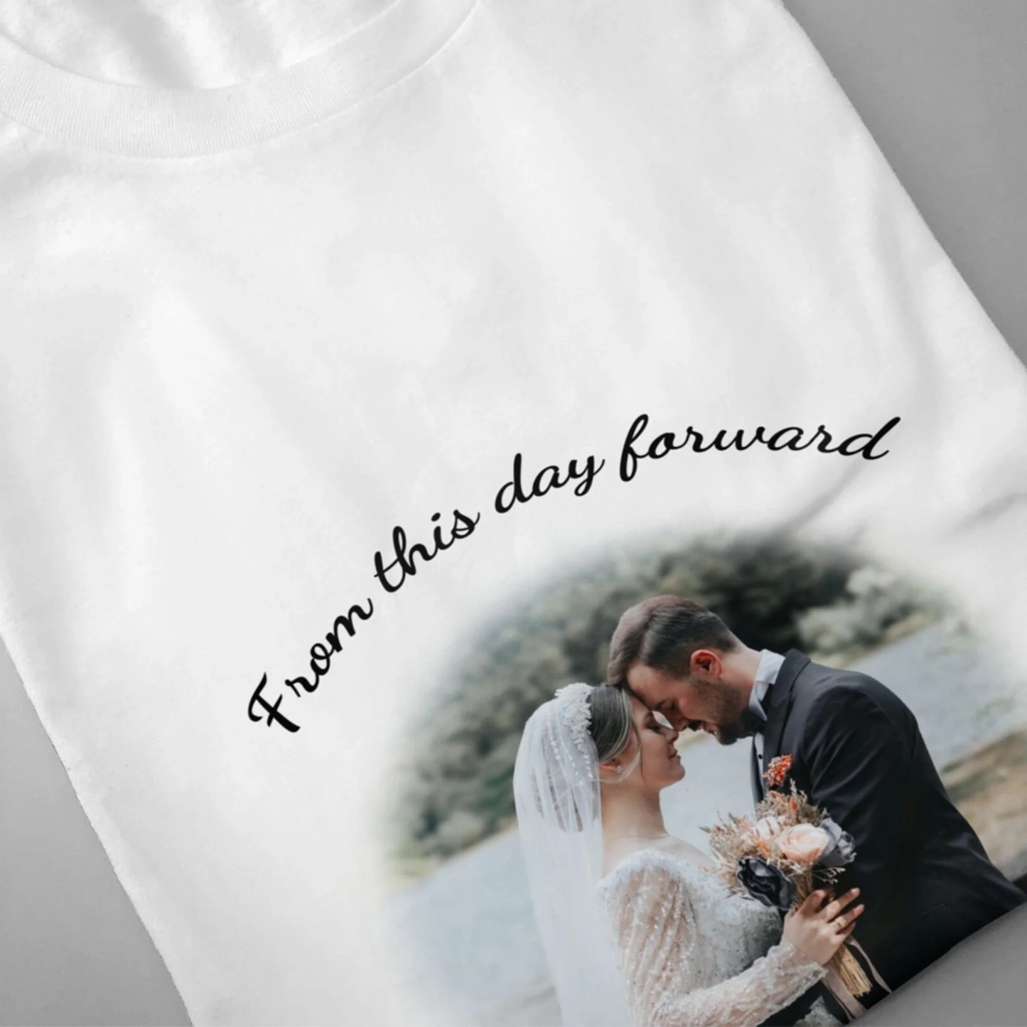 Customizable wedding t-shirt with original photo and circular print